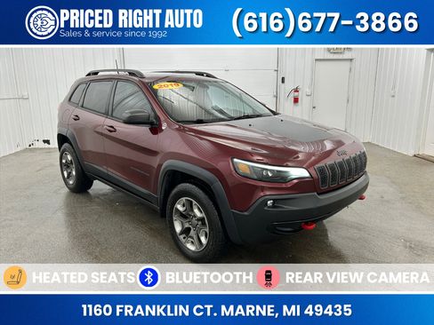 Used 2019 Jeep Cherokee Trailhawk w/ Cold Weather Group image 1