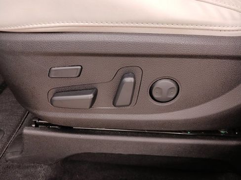 Used 2020 Kia Telluride SX w/ SX Prestige Package image 27