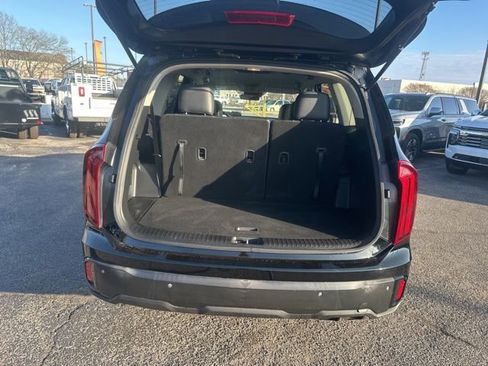 Used 2024 Kia Telluride S FWD image 30