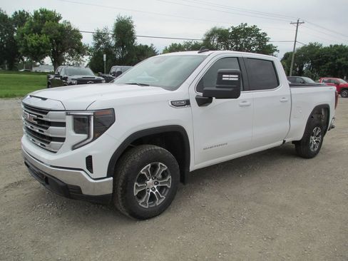 New 2026 GMC Sierra 1500 SLE w/ Max Trailering Package AWD/4WD image 10