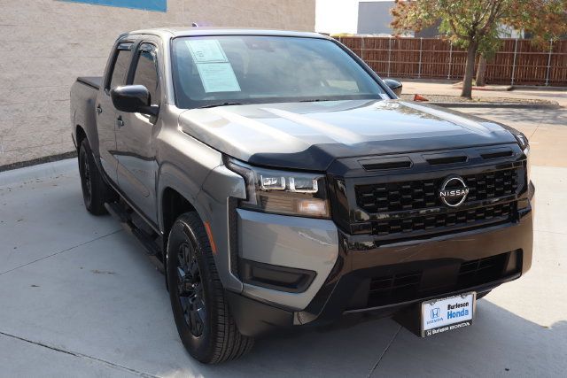 Used 2026 Nissan Frontier SV w/ SV Convenience Package RWD image 3