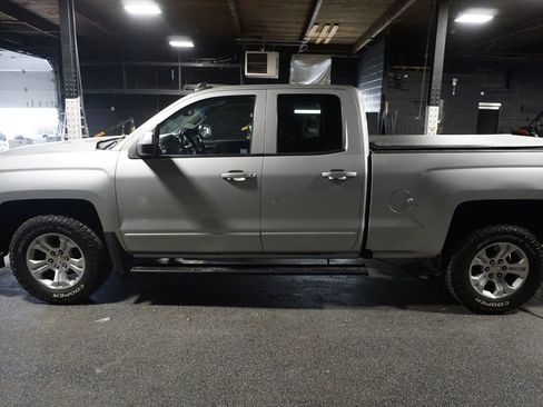 Used 2017 Chevrolet Silverado 1500 LT w/ All Star Edition AWD/4WD image 2