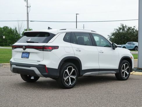 Certified 2026 Volkswagen Tiguan SE AWD/4WD image 7