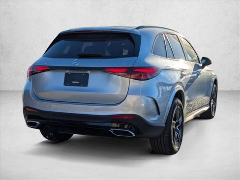 New 2025 Mercedes-Benz GLC 300 4MATIC image 4