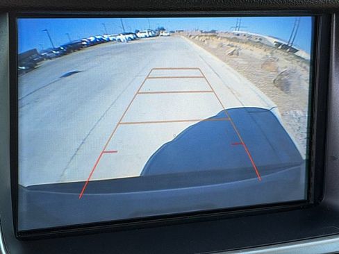 Used 2019 Chevrolet Tahoe LS RWD image 18