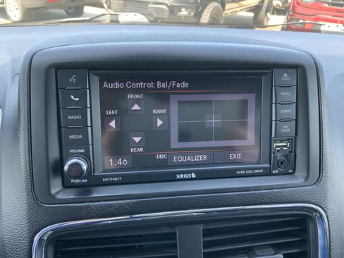 Used 2019 Dodge Grand Caravan SXT FWD image 34