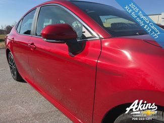 Used 2025 Toyota Camry XLE FWD video 4