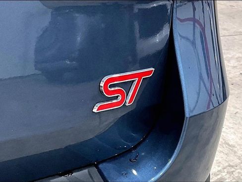 Used 2020 Ford Explorer ST w/ ST Street Pack image 8