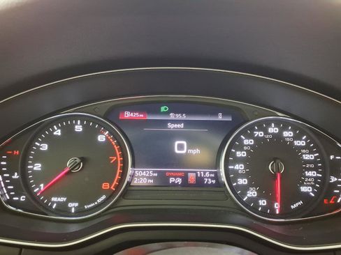 Used 2022 Audi A5 2.0T Premium image 25