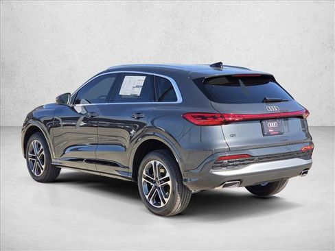 New 2025 Audi Q5 Premium image 7