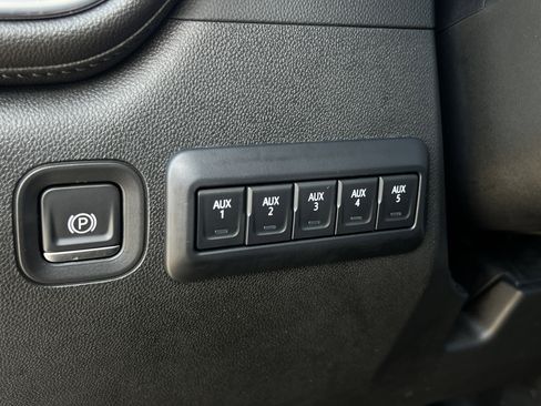 Used 2023 Chevrolet Silverado 2500 LTZ w/ LTZ Premium Package image 25