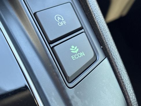 Certified 2021 Honda CR-V Touring image 31