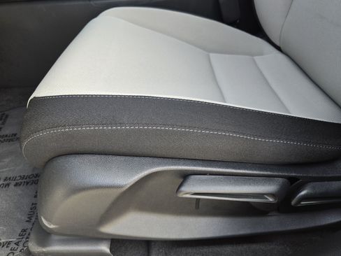 Certified 2023 Honda CR-V LX image 26
