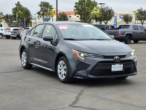 Used 2026 Toyota Corolla LE image 3