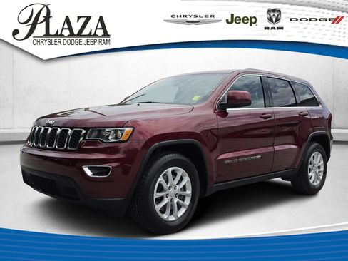 Used 2022 Jeep Grand Cherokee Laredo X RWD image 1