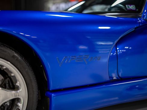 Used 1996 Dodge Viper GTS RWD image 12