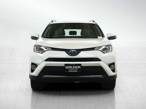 Used 2017 Toyota RAV4 Limited w/ Advanced Technology Package AWD/4WD image 8