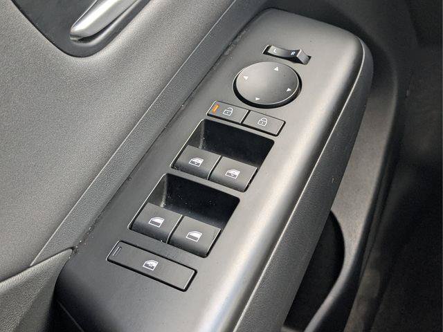 Certified 2024 Hyundai Kona Limited FWD image 23