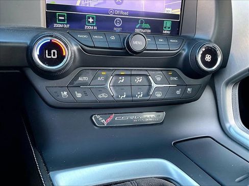 Used 2016 Chevrolet Corvette Stingray Z51 w/ 2LT Preferred Equipment Group image 19
