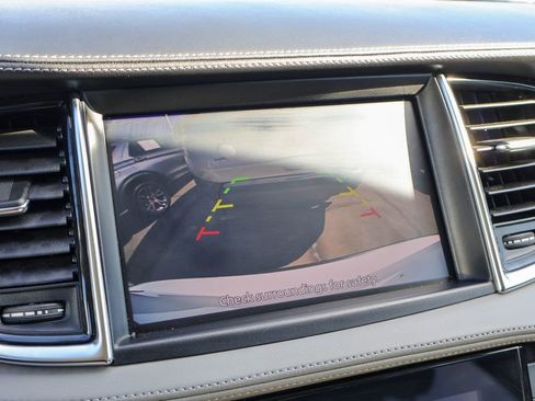 Used 2023 INFINITI QX50 Luxe image 4