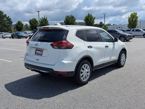 Used 2020 Nissan Rogue S FWD image 5