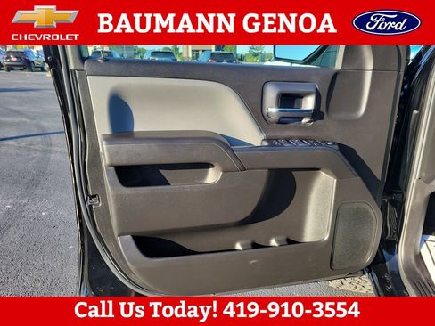 Used 2017 Chevrolet Silverado 1500 W/T w/ Black Out Edition AWD/4WD image 10