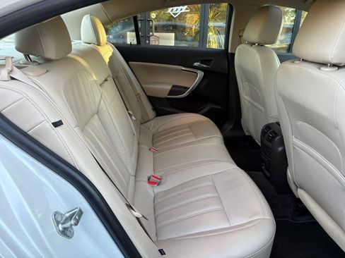 Used 2016 Buick Regal Premium w/ Driver Confidence Package #2 image 23