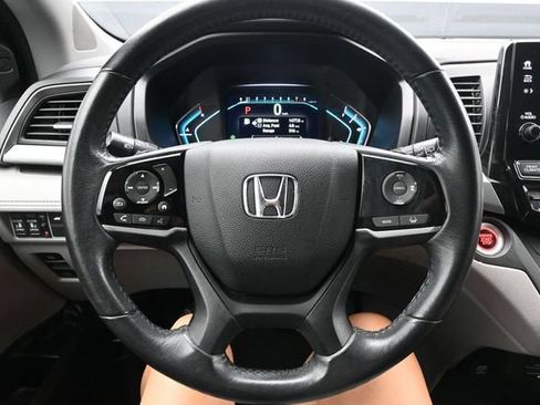 Used 2018 Honda Odyssey EX-L image 22