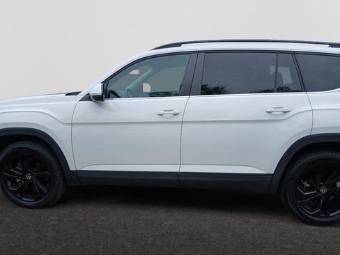 Used 2022 Volkswagen Atlas SE AWD/4WD image 2