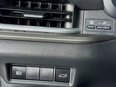 Used 2024 Toyota Grand Highlander XLE image 14