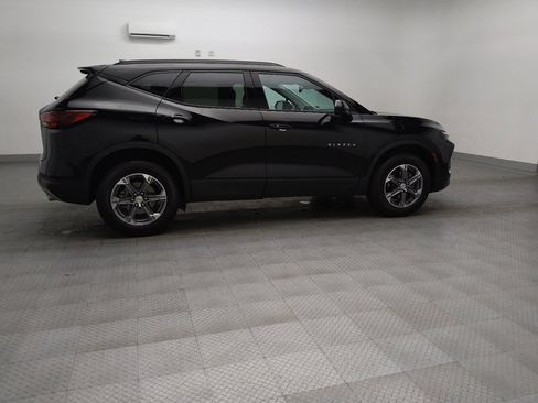 Used 2024 Chevrolet Blazer LT w/ Convenience Package FWD image 10