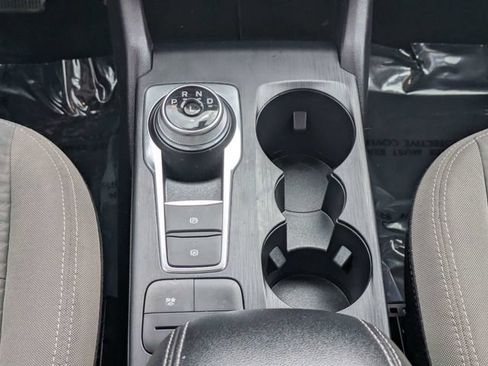 Used 2022 Ford Escape SE FWD image 22
