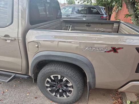 Used 2024 Nissan Frontier Pro-X RWD image 10
