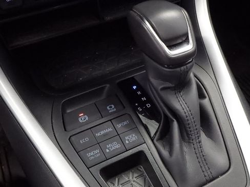 Used 2025 Toyota RAV4 XLE Premium w/ Weather Package AWD/4WD image 26