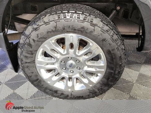 Used 2013 Ford F150 Platinum image 54