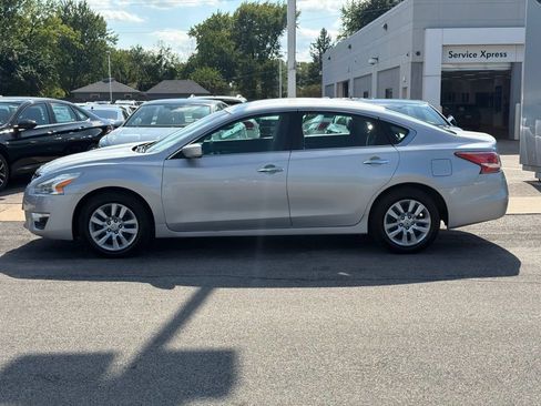 Used 2013 Nissan Altima 2.5 S FWD image 5