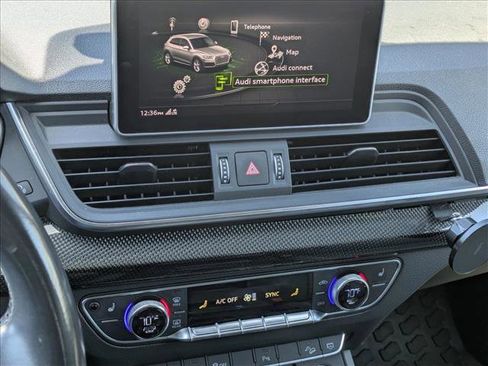 Used 2018 Audi SQ5 Prestige w/ Prestige Package AWD/4WD image 11