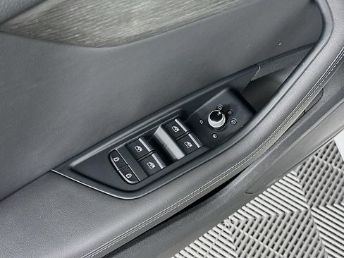 Used 2022 Audi A4 2.0T Premium Plus AWD/4WD image 22