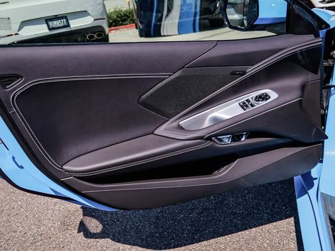 Used 2023 Chevrolet Corvette Stingray Coupe w/ Z51 Performance Package RWD image 19