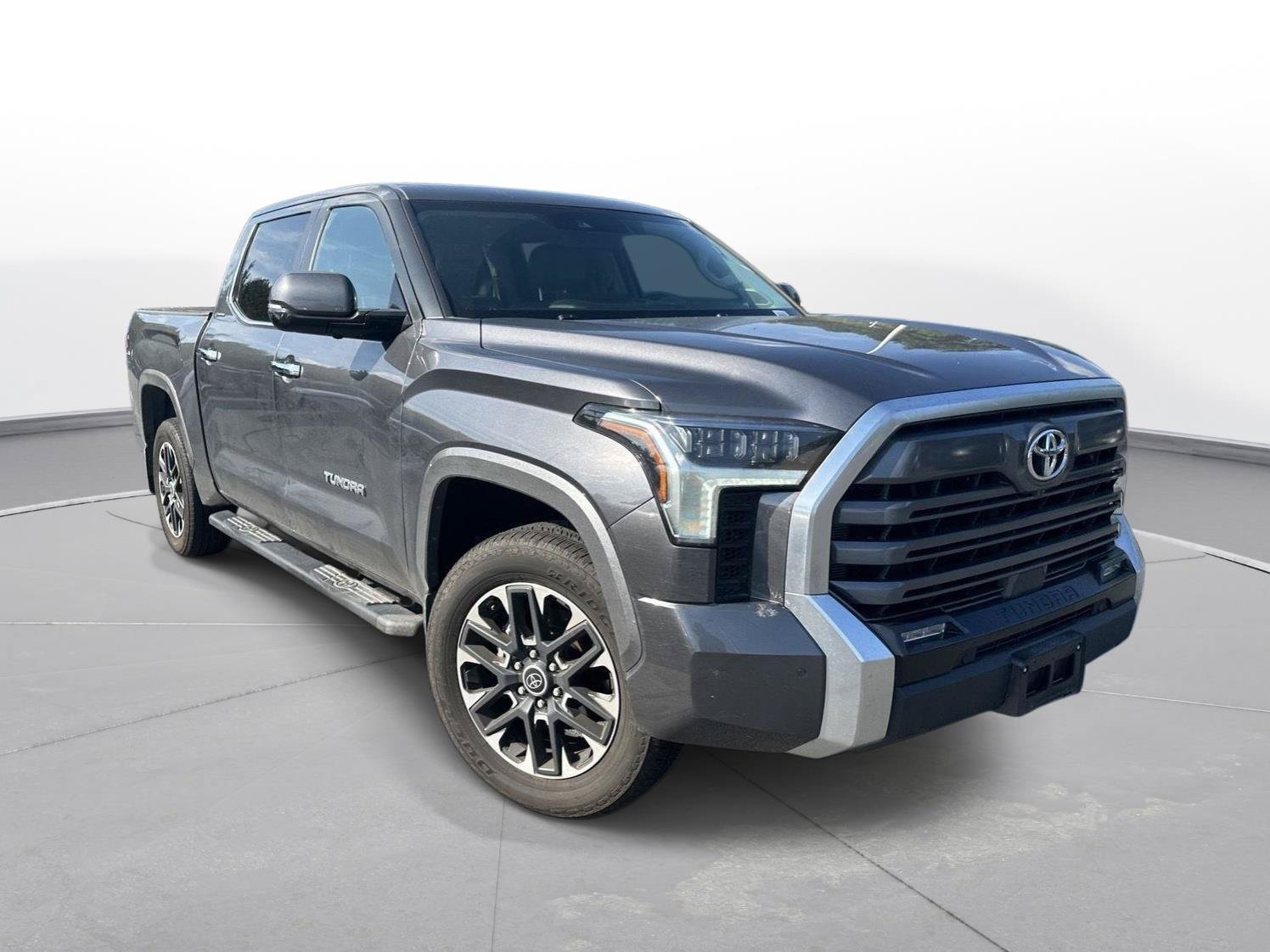 Used 2024 Toyota Tundra Limited AWD/4WD image 49