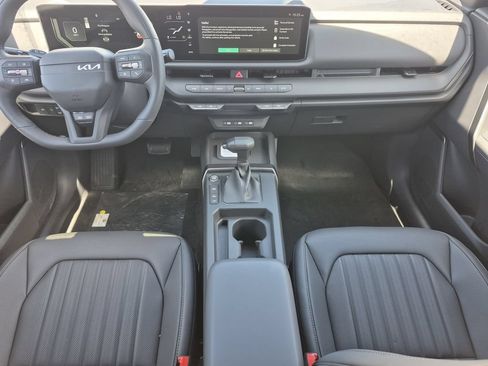New 2027 Kia Seltos X-Line SX w/ X-Line SX Prestige Package AWD/4WD image 13