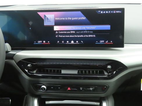 Used 2025 BMW 230i Coupe w/ M Sport Package RWD image 15