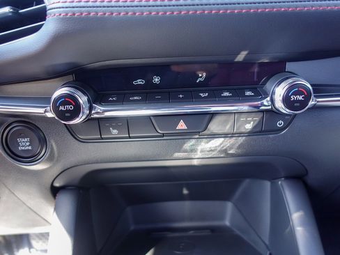 New 2026 MAZDA MAZDA3 Carbon image 18