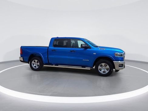 New 2026 RAM 1500 4x4 Crew Cab image 9