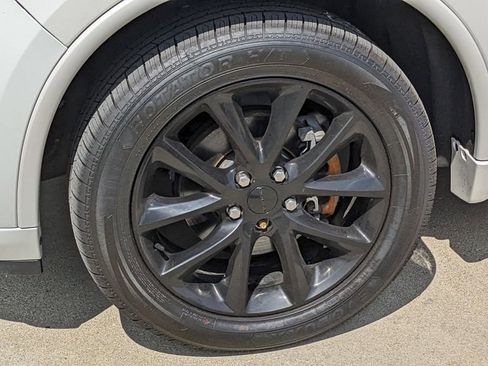 Used 2018 Dodge Durango SXT w/ Quick Order Package 2BB AWD/4WD image 10