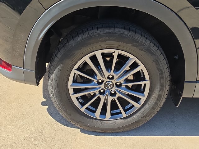 Used 2020 MAZDA CX-5 Touring FWD image 5