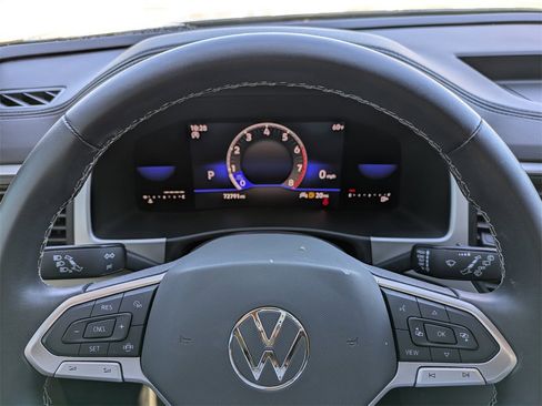 Used 2022 Volkswagen Atlas SE image 39