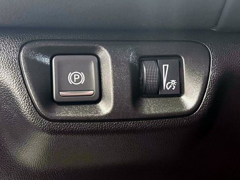 Used 2023 GMC Acadia SLE w/ Driver Convenience Package AWD/4WD image 22