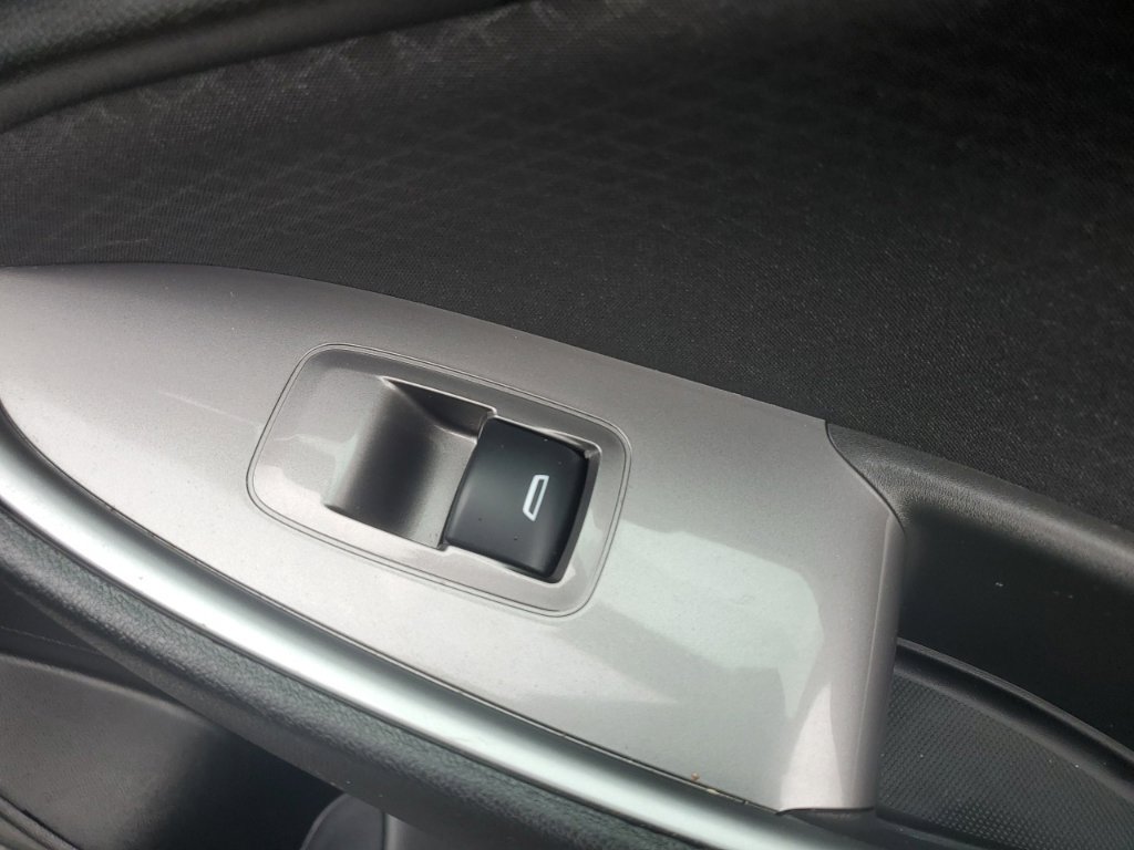 Used 2024 Chevrolet Malibu LT FWD image 46