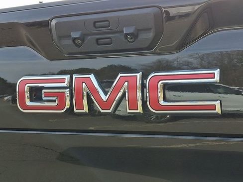 Used 2023 GMC Sierra 2500 AT4 w/ AT4 Preferred Package image 30